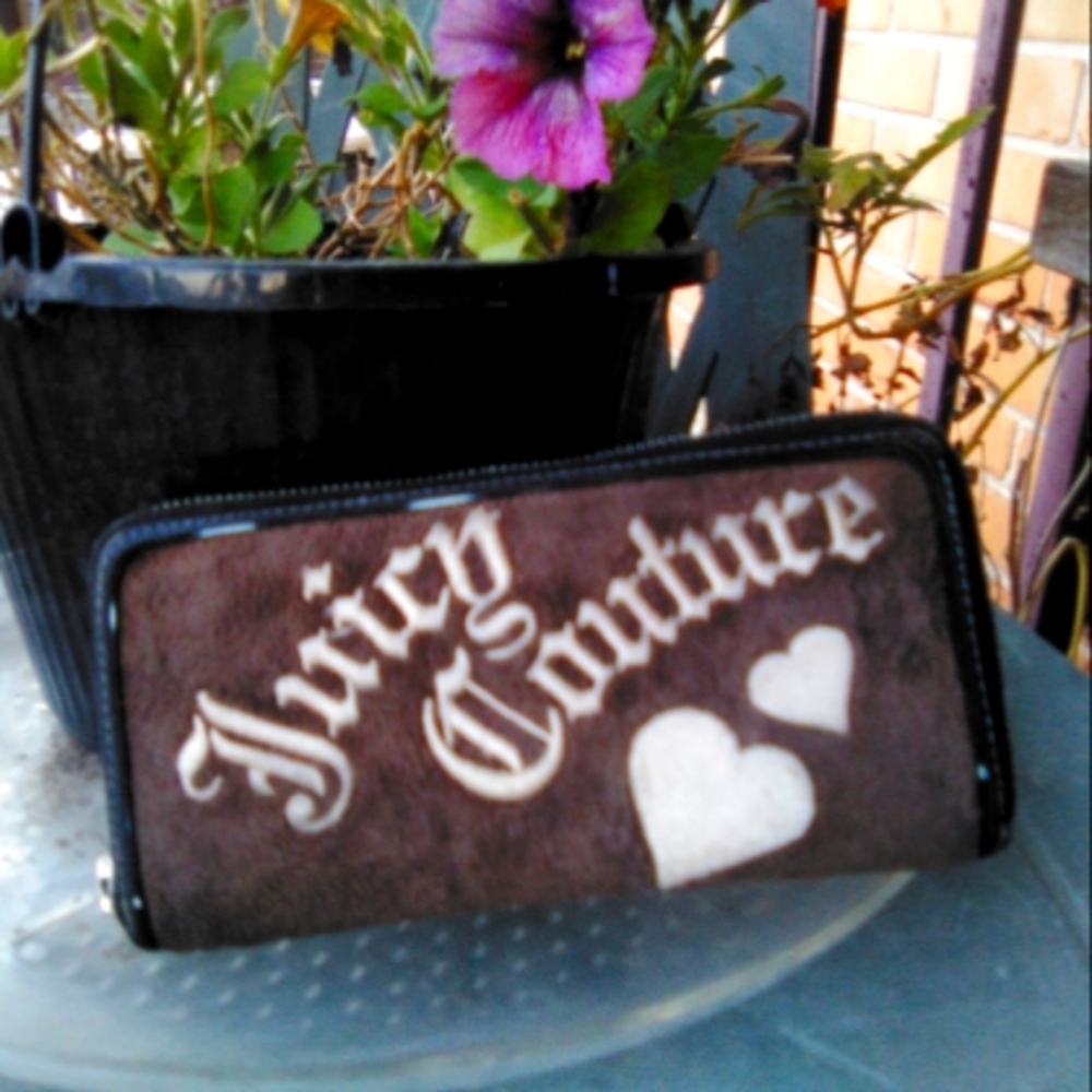 Juicy Couture Wallet